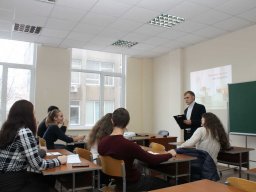 26. Centr karernogo rozvitku studentiv stud.point m. Kiiv proveli trening dla studentiv ONU ta Uridicnoi akademii 3